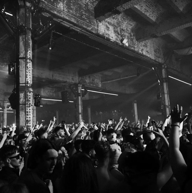 La città dopo il tramonto: riprogettare la vita notturna in Italia