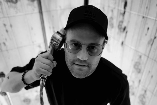 Marco Weber esce con “Pot Holes” su deeperdub
