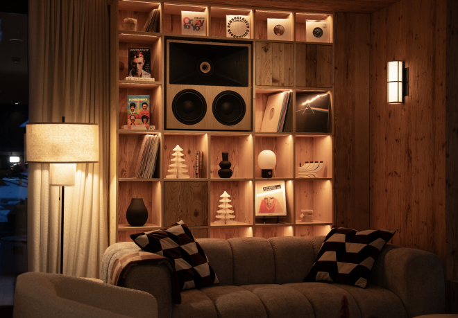 Il listening bar ad alta quota: B-Side conquista le Dolomiti