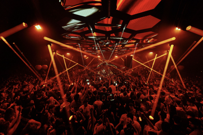 Spagna: gli 8 club di musica elettronica che devi assolutamente visitare