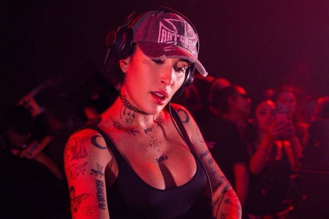 Indira Paganotto porta ARTCORE ad Hï Ibiza