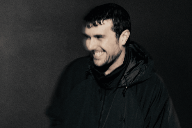 Apple Music accende il Capodanno con Fred again.