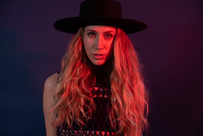 ‘Crave Me’ di KATERINA X in uscita su More Than A Feeling il 6 marzo